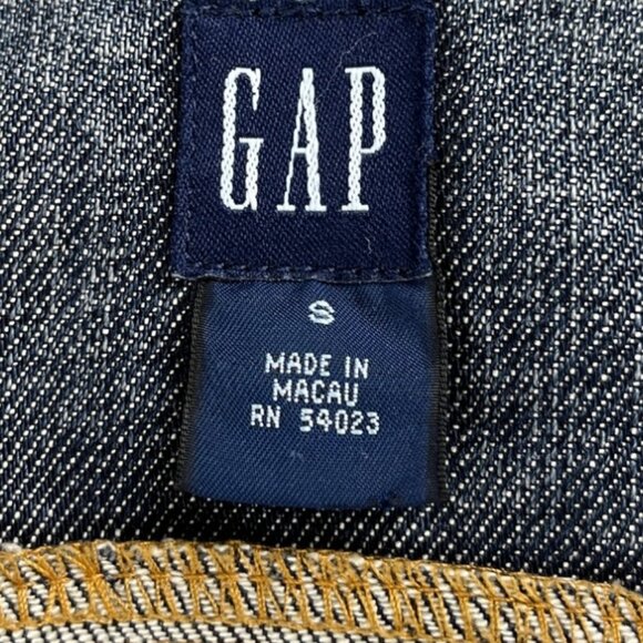 Vintage Y2K Gap Denim Jean Jacket Thrashed Distressed Grunge Size Small - Picture 14 of 16